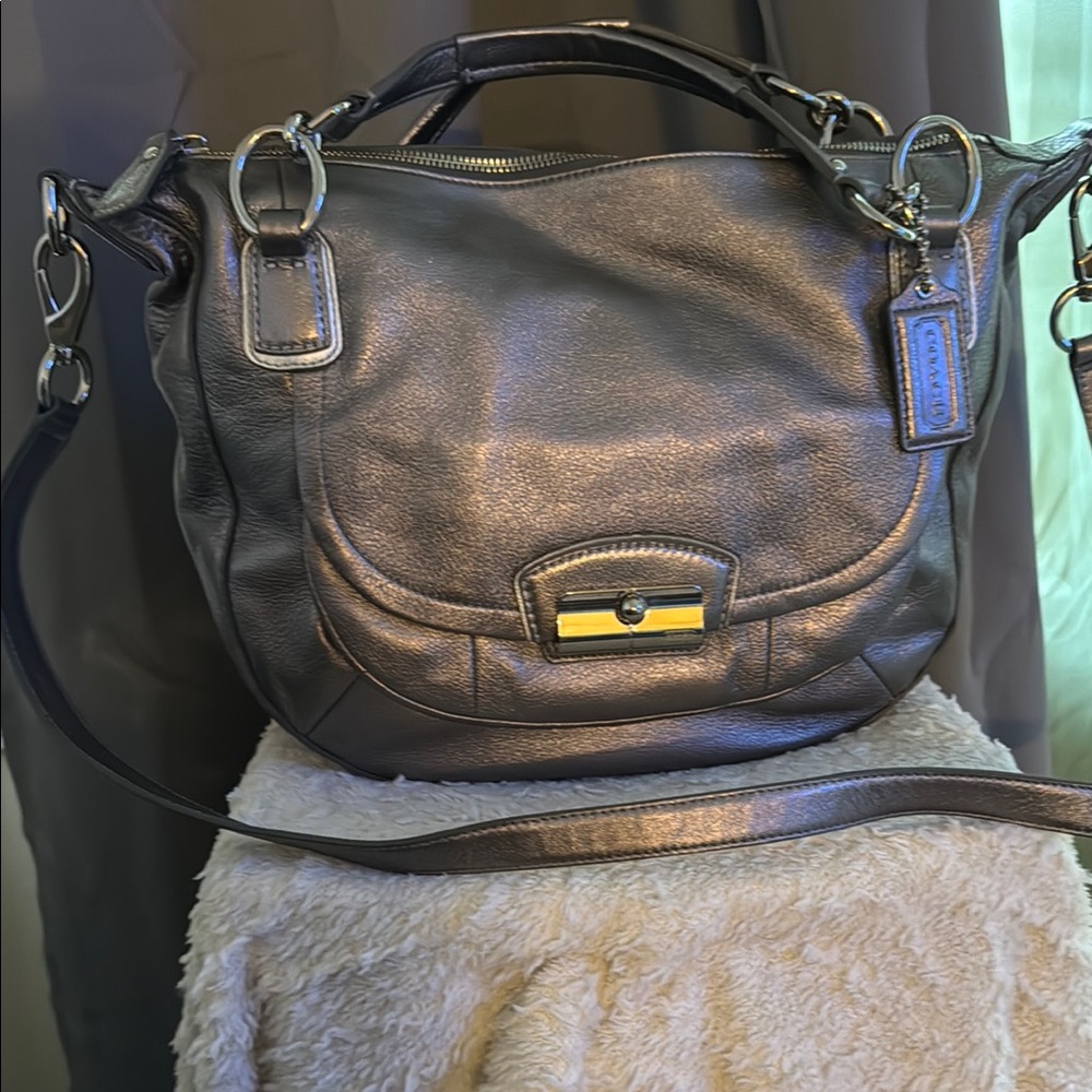 Coach Black Leather Shoulder Bag with Adjustable Straps limited Kristin collect